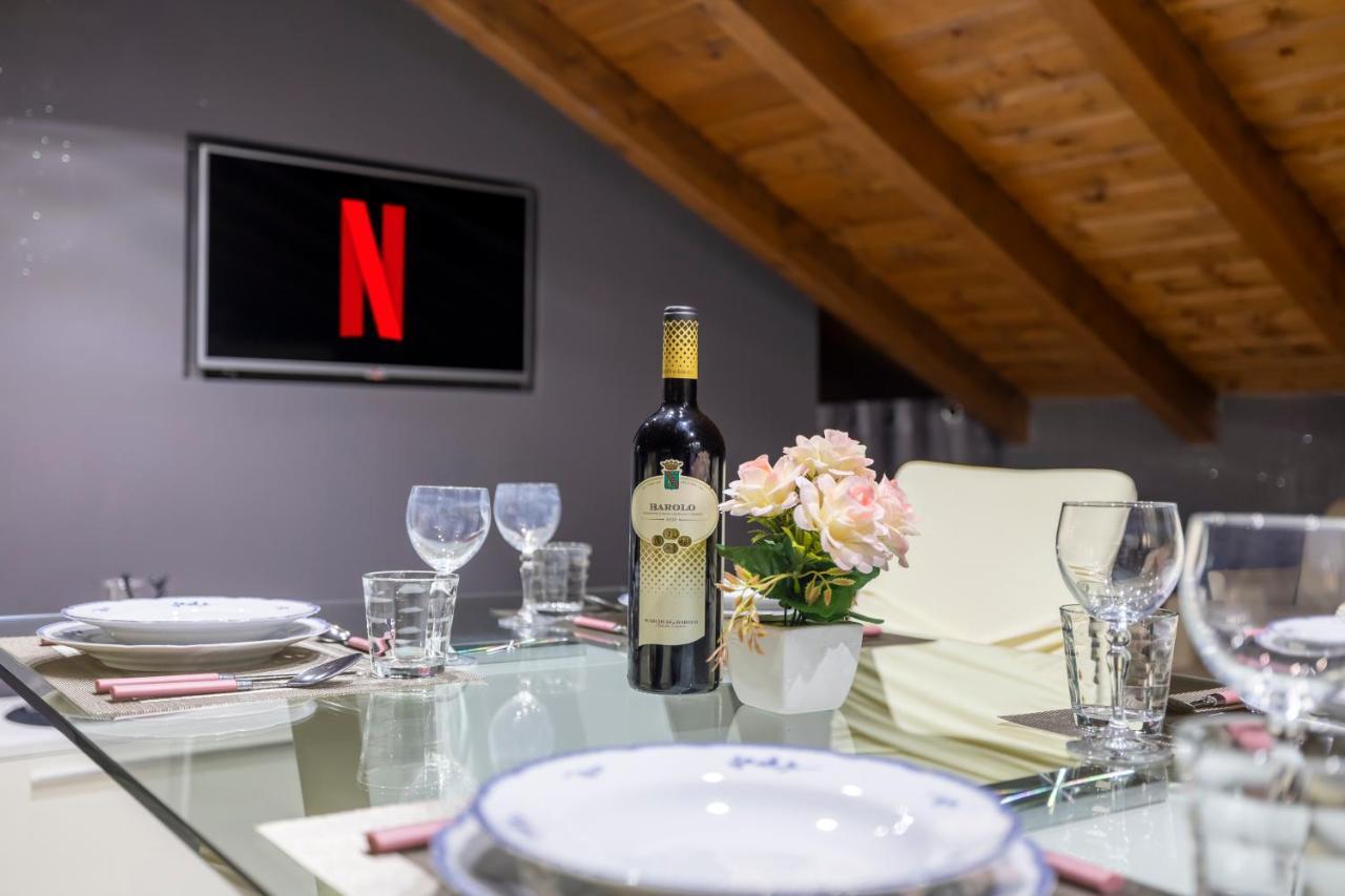 Apartmán Leonardo Academy In 5' - Parcheggio Gratis - Laghi & Wi-Fi Sesto Calende Exteriér fotografie